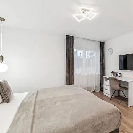 Prime Host Perfect * Karlsruhe